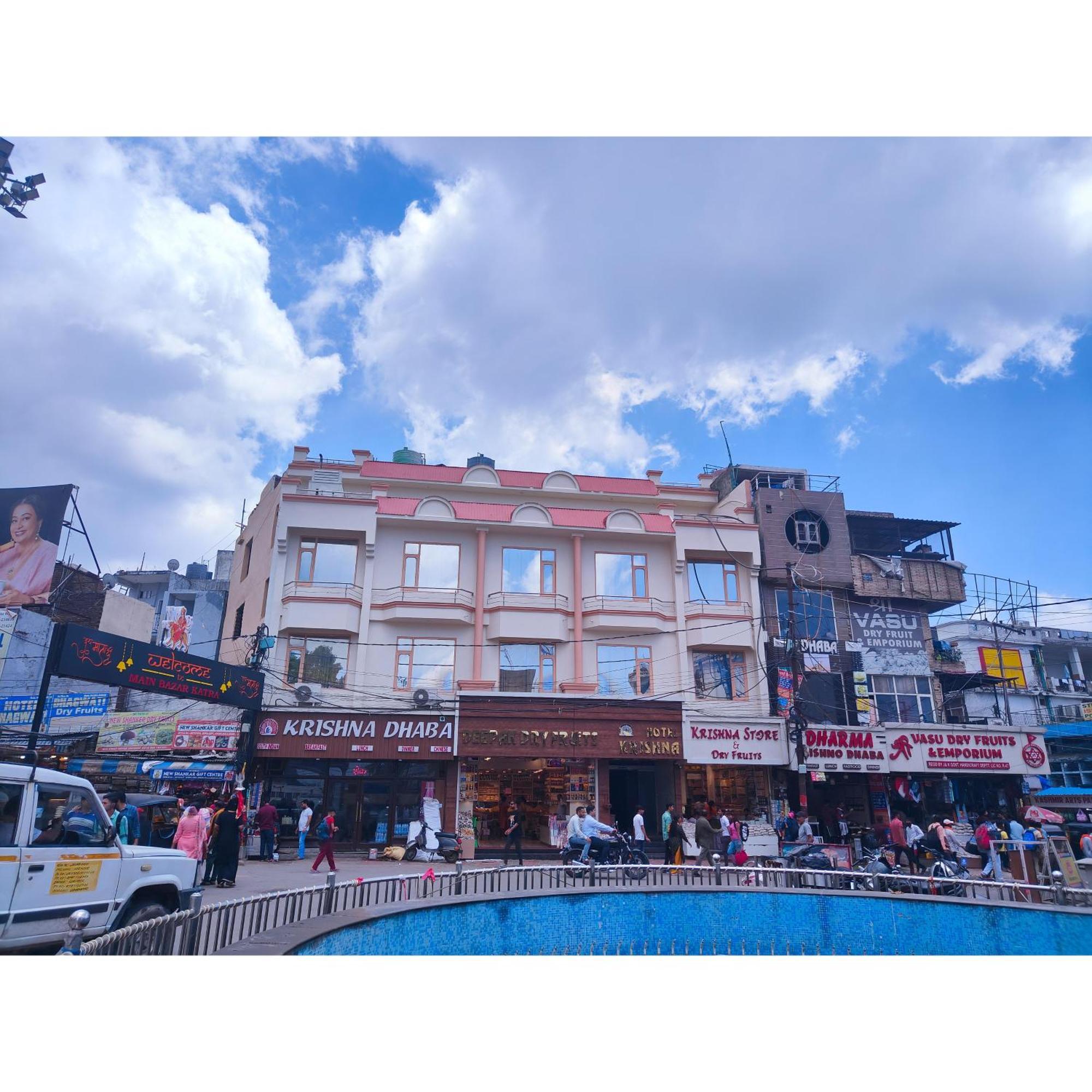 Hotel Krishna Katra  Zewnętrze zdjęcie
